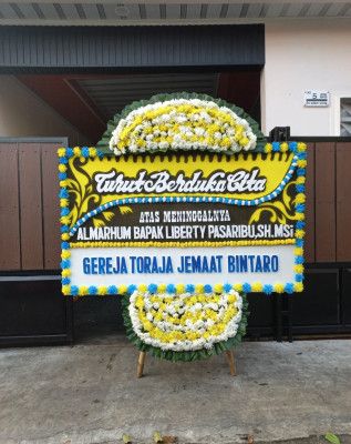 Papan Bunga Duka di Sirapit